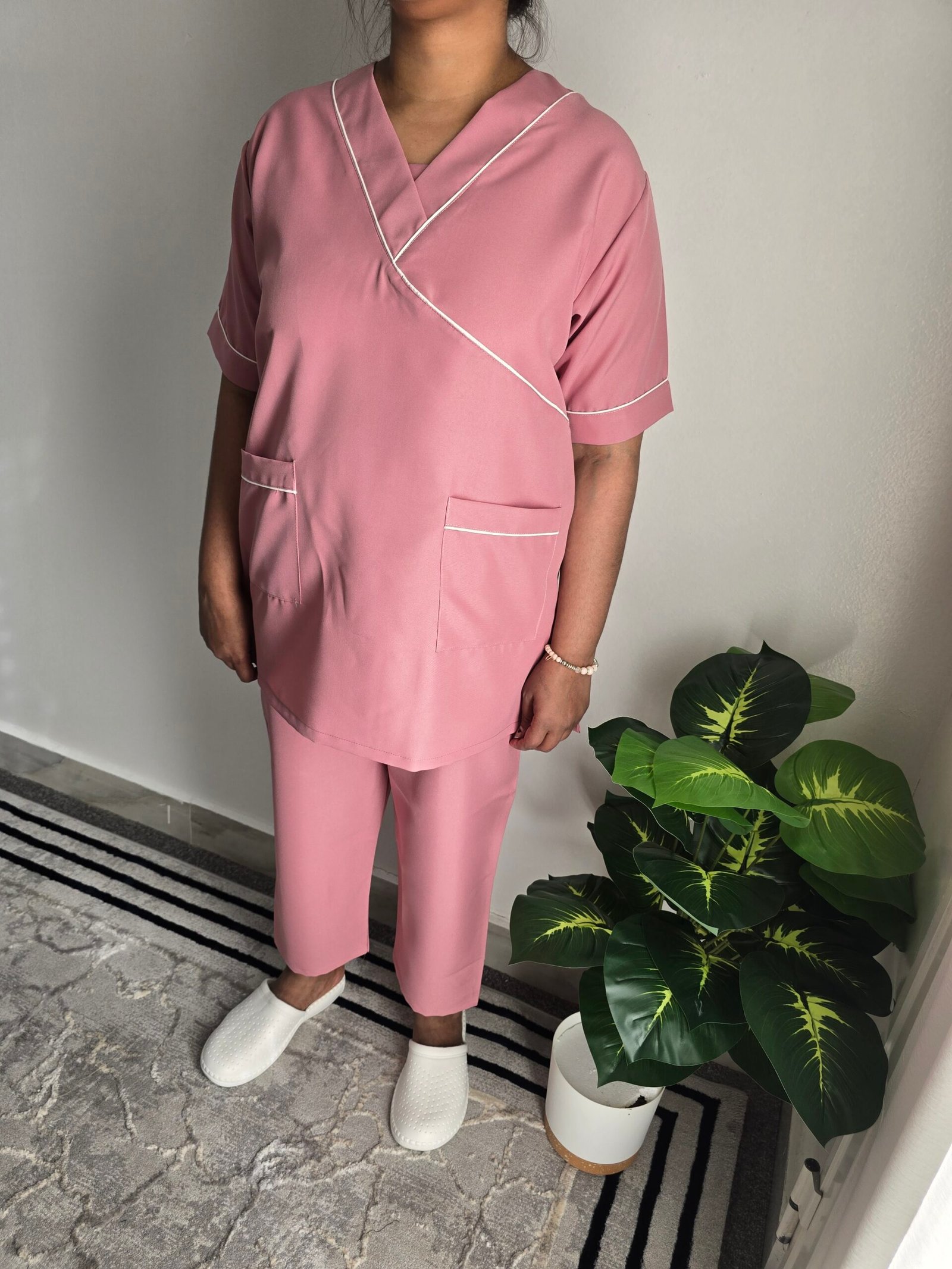 clothes for maids - Image 7