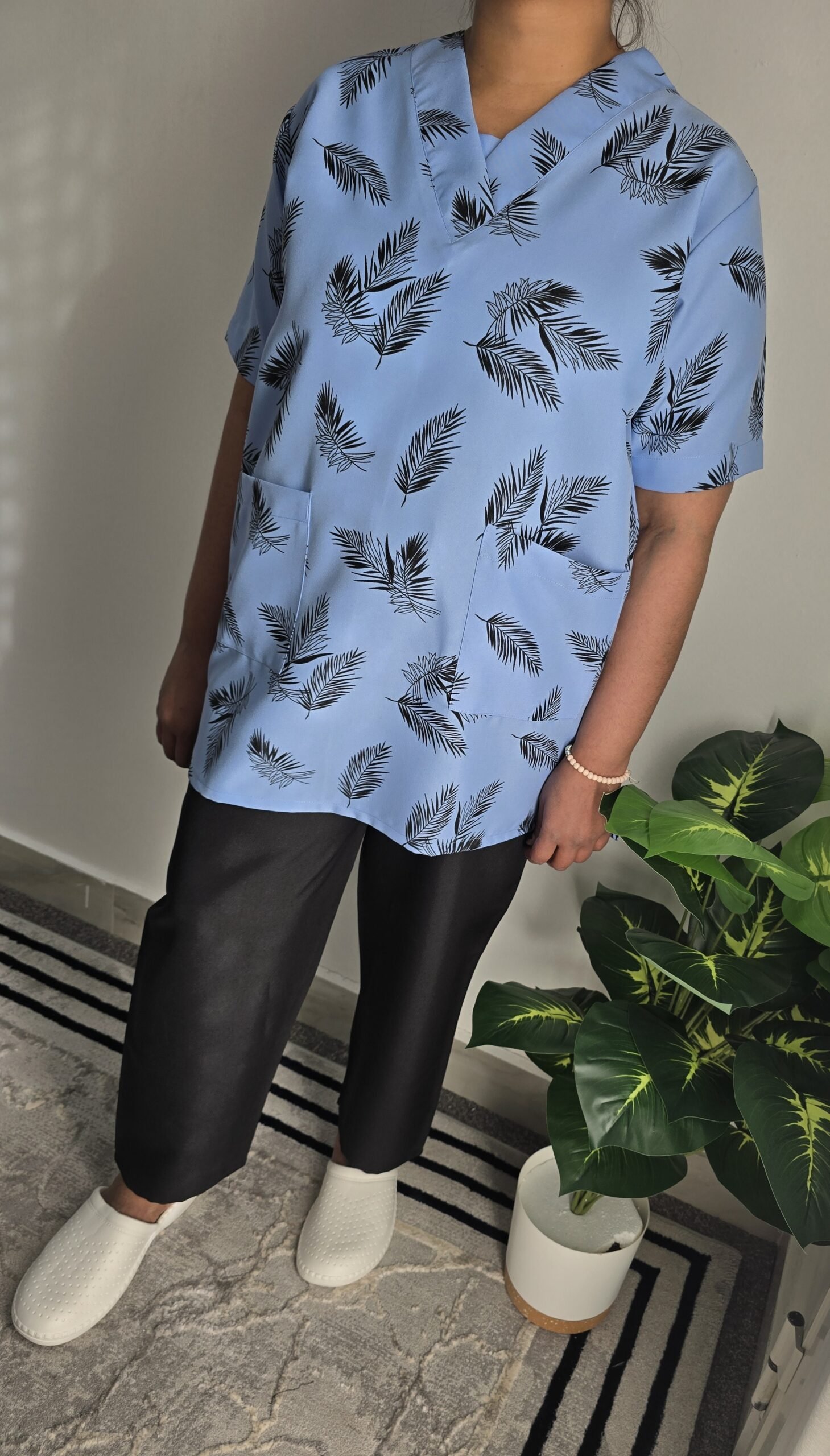 clothes for maids - Image 3