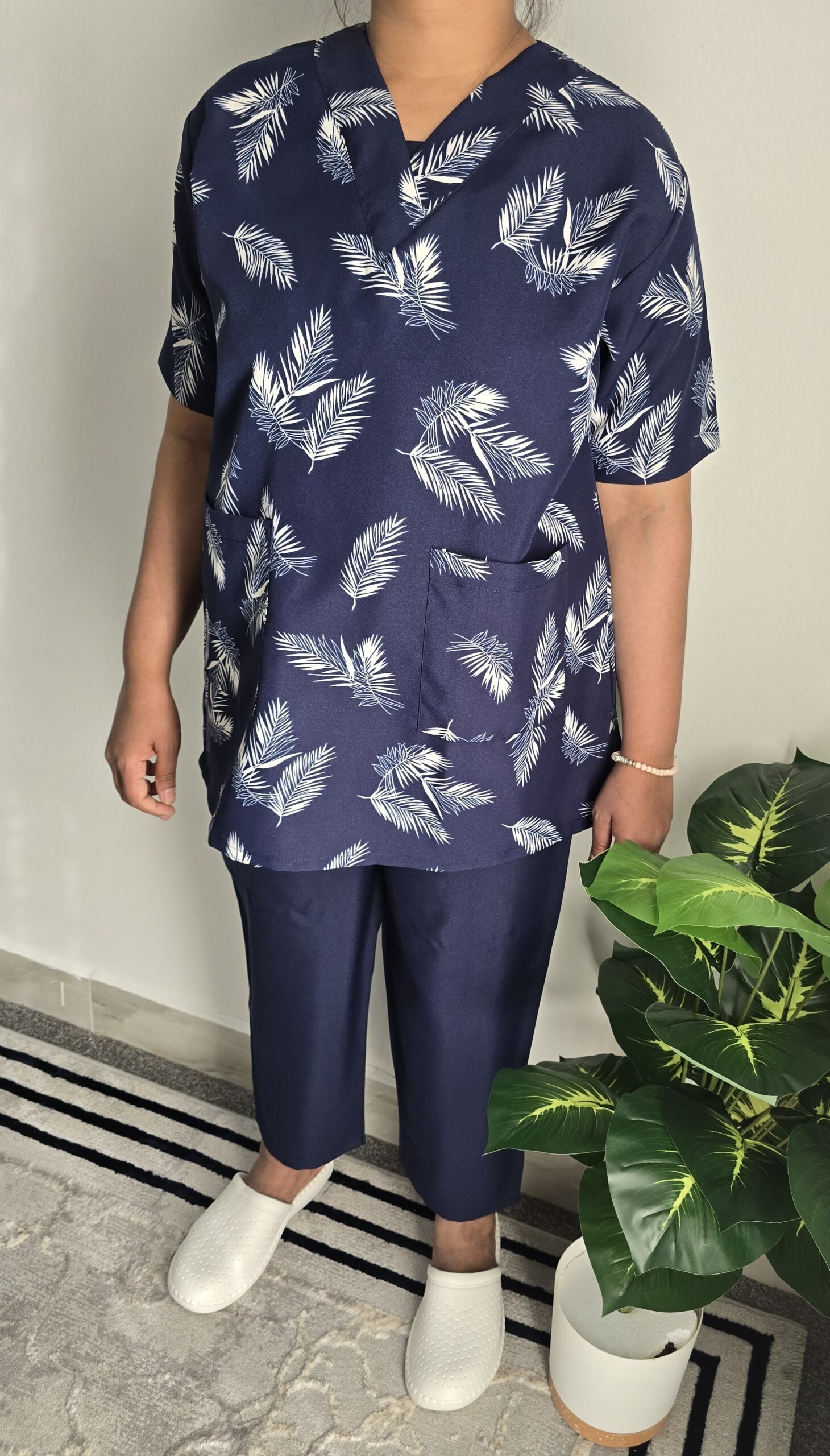 clothes for maids - Image 2