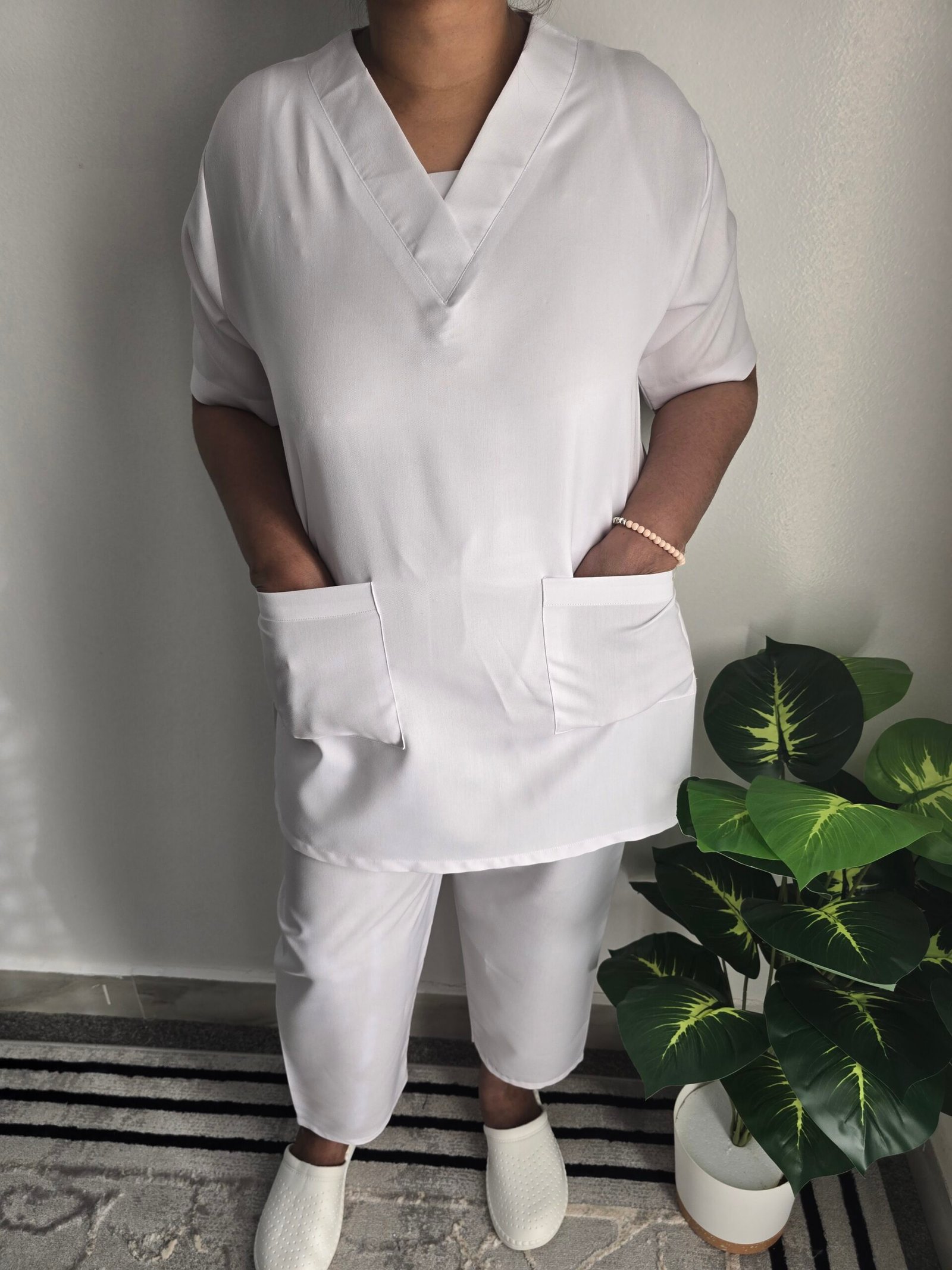 clothes for maids - Image 2