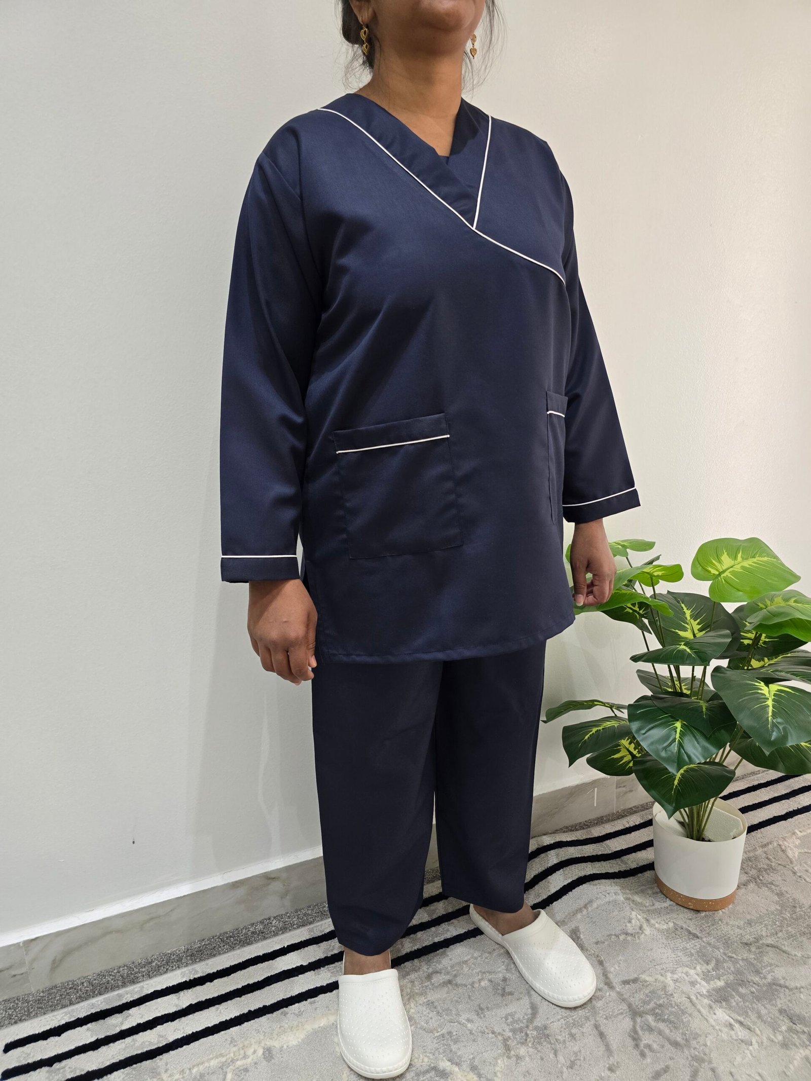 clothes for maids - Image 5