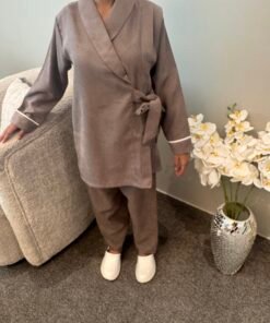 Alternative view of uniform